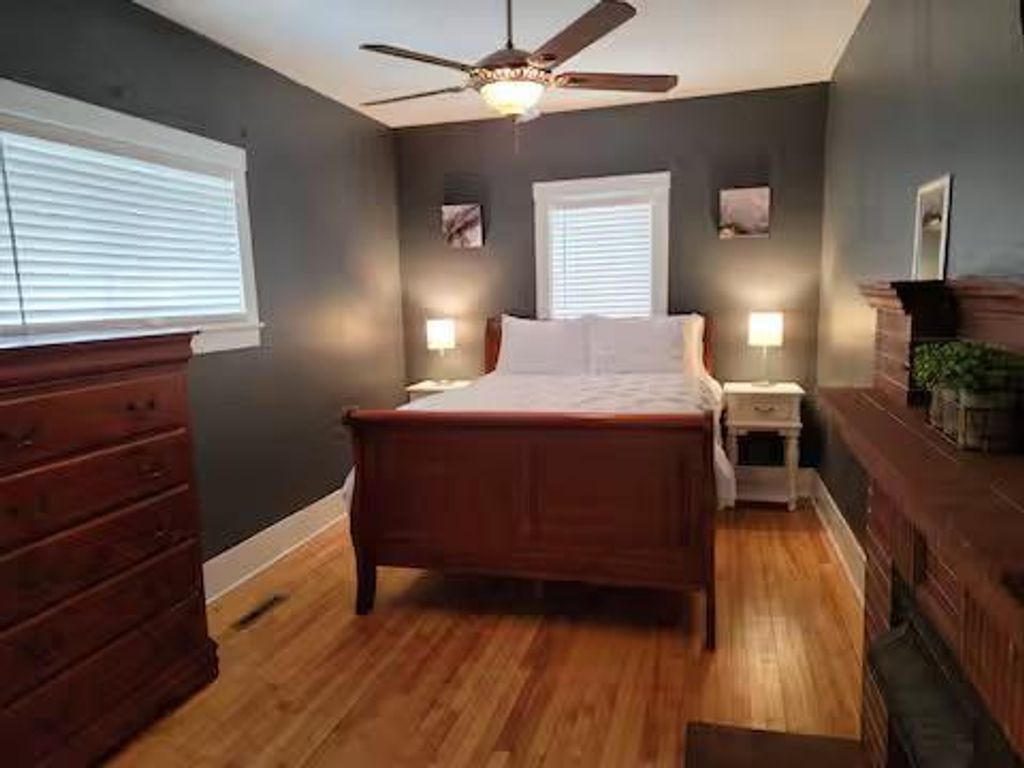 Photo of 1018 6th AVENUE, Eau Claire, WI 54703 (MLS # 1599187)