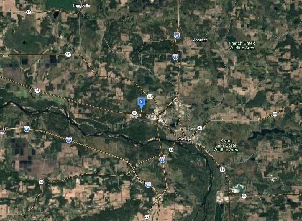 Photo of W10290 County Rd 16, Portage, WI 53901 (MLS # 6123514)