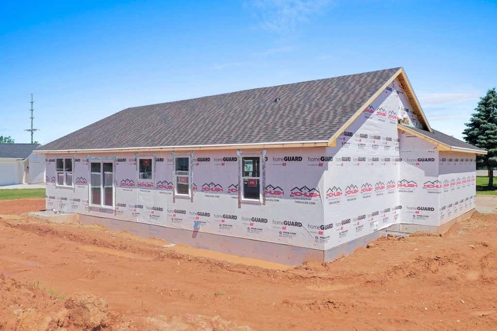 Photo of 530 Cattail COURT, New London, WI 54961 (MLS # 50327838)