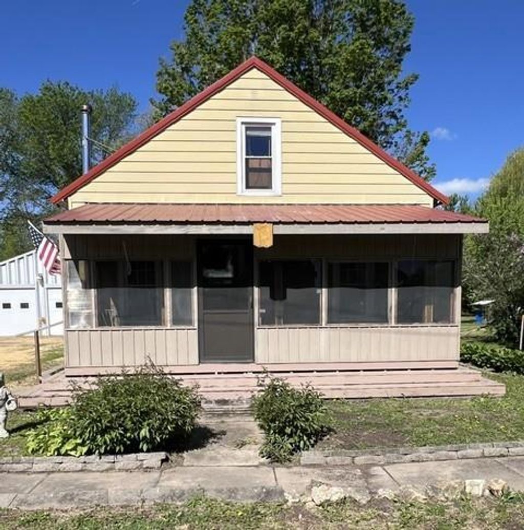 Photo of 135 S Nothern AVENUE, Bagley, WI 53801 (MLS # 2022489)