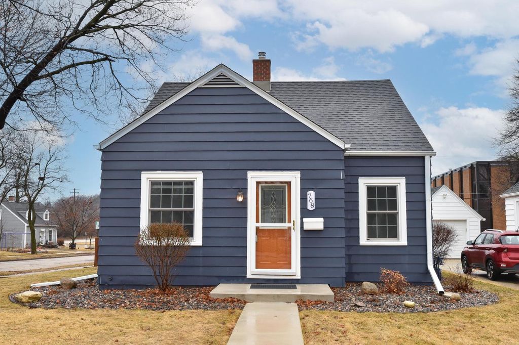 Photo of 768 2nd AVENUE, West Bend, WI 53095 (MLS # 1953069)