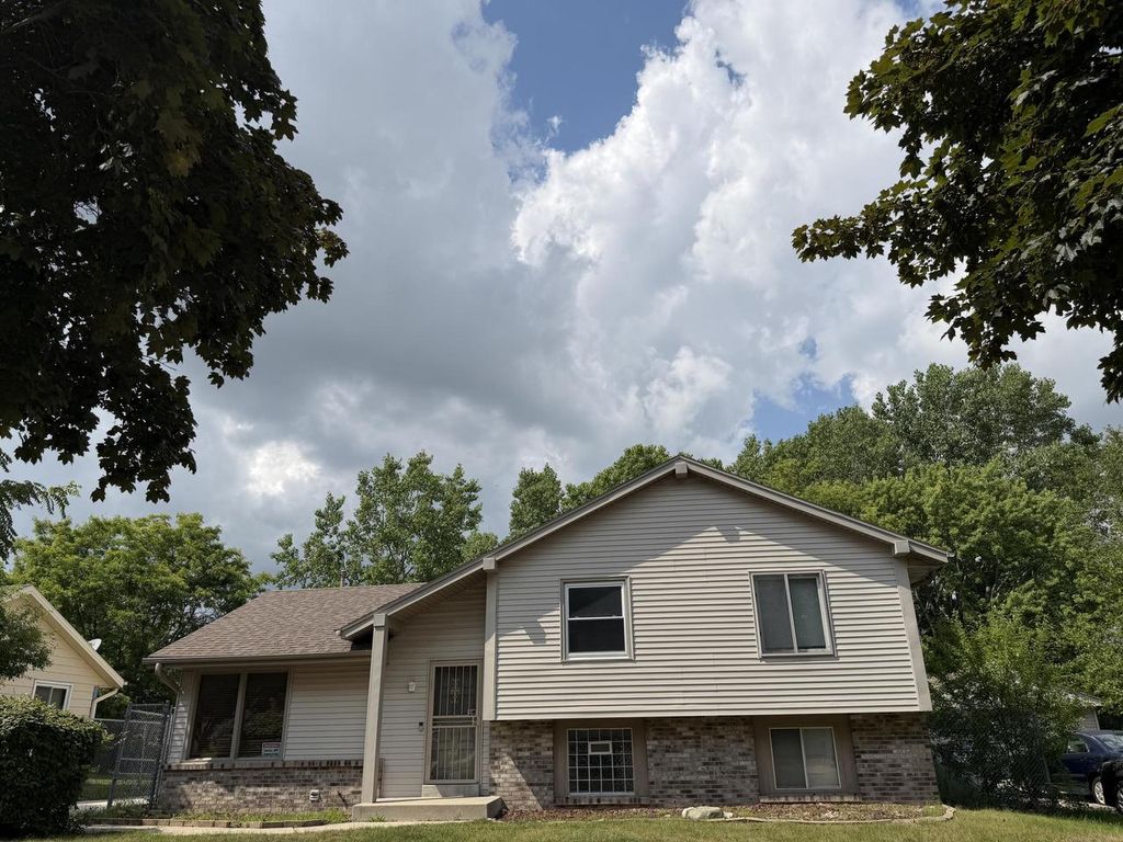 Photo of 9812 W Darnel AVENUE, Milwaukee, WI 53224 (MLS # 1971359)