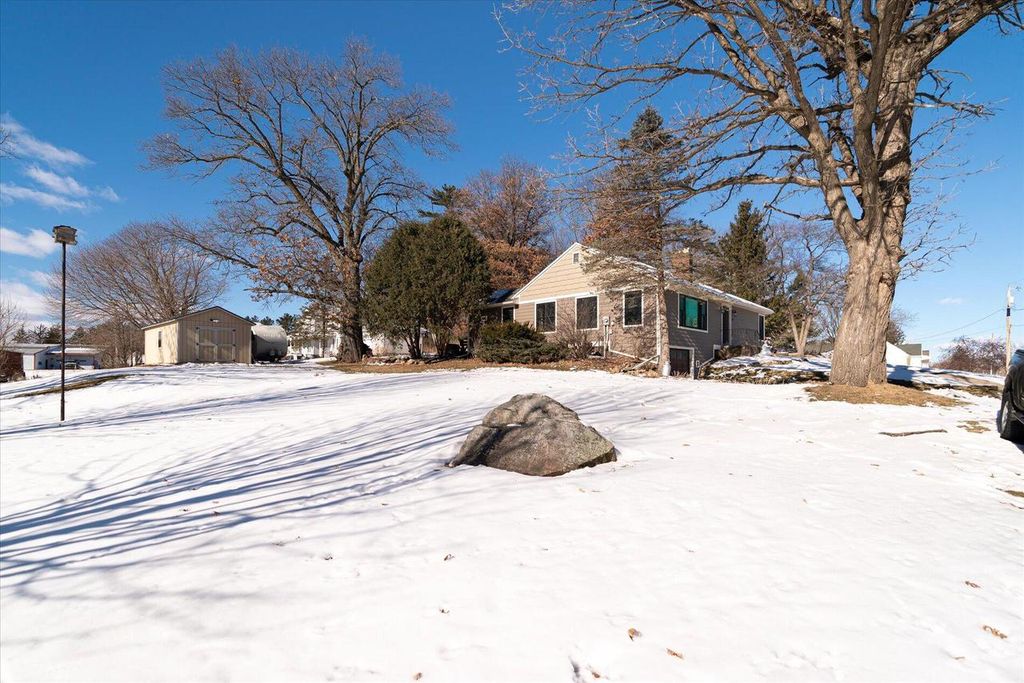 Photo of 114 Vernon STREET, Westby, WI 54667 (MLS # 1949969)