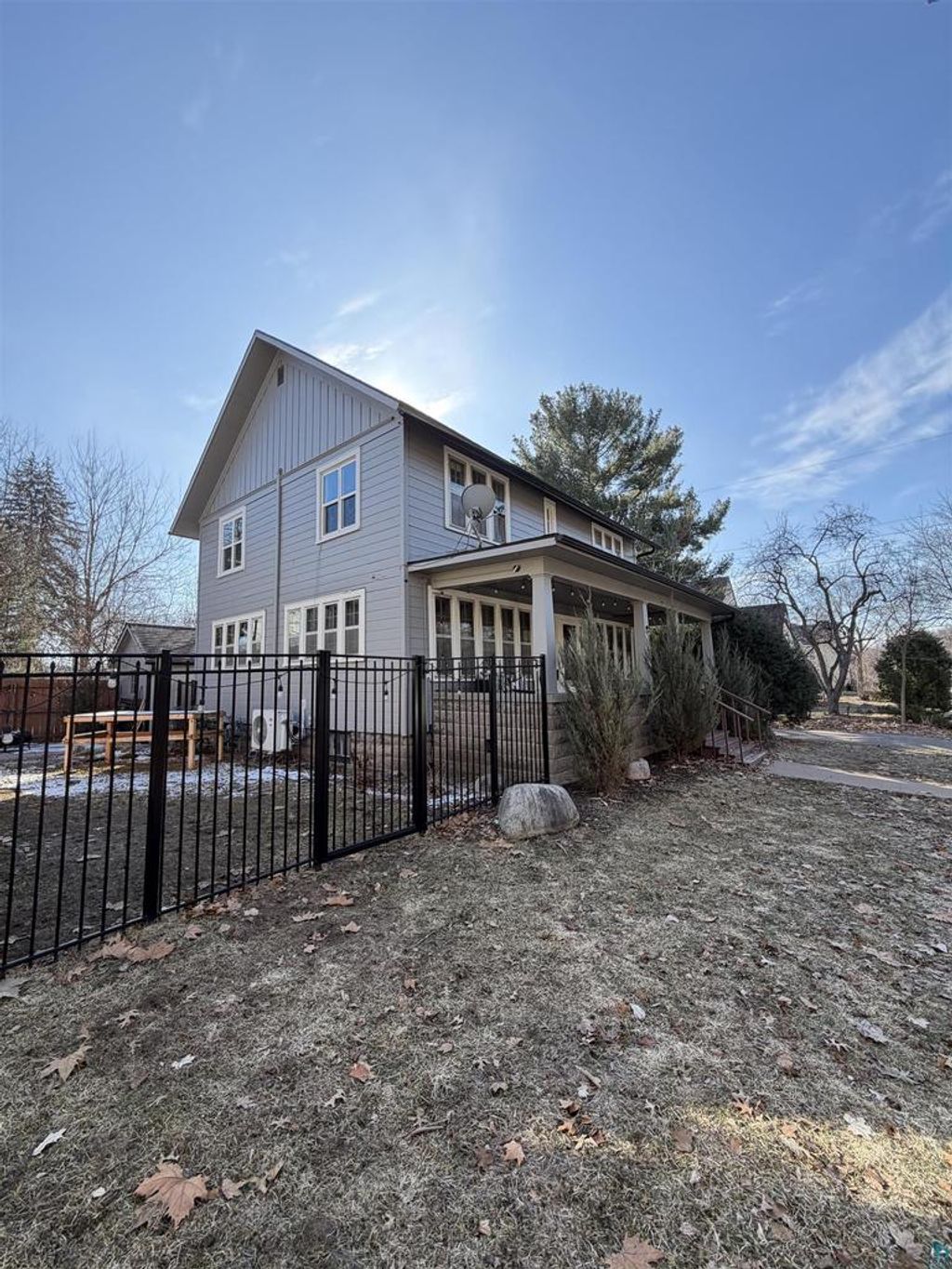 Photo of 415 3rd AVENUE, Eau Claire, WI 54703 (MLS # 6124063)