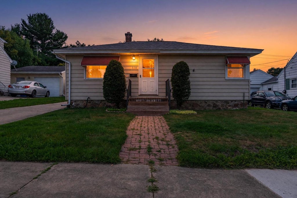Photo of 310 N 9th AVENUE, Wausau, WI 54401 (MLS # 22604355)
