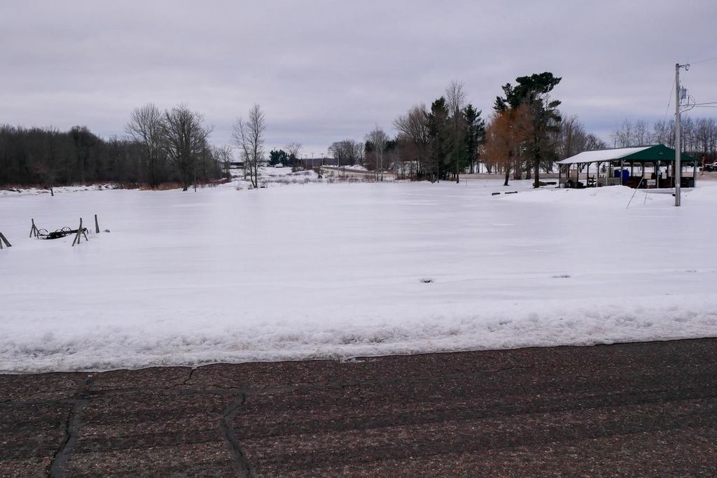 Photo of +/-0.43 Acres Polly LANE, Gilman, WI 54433 (MLS # 22600105)