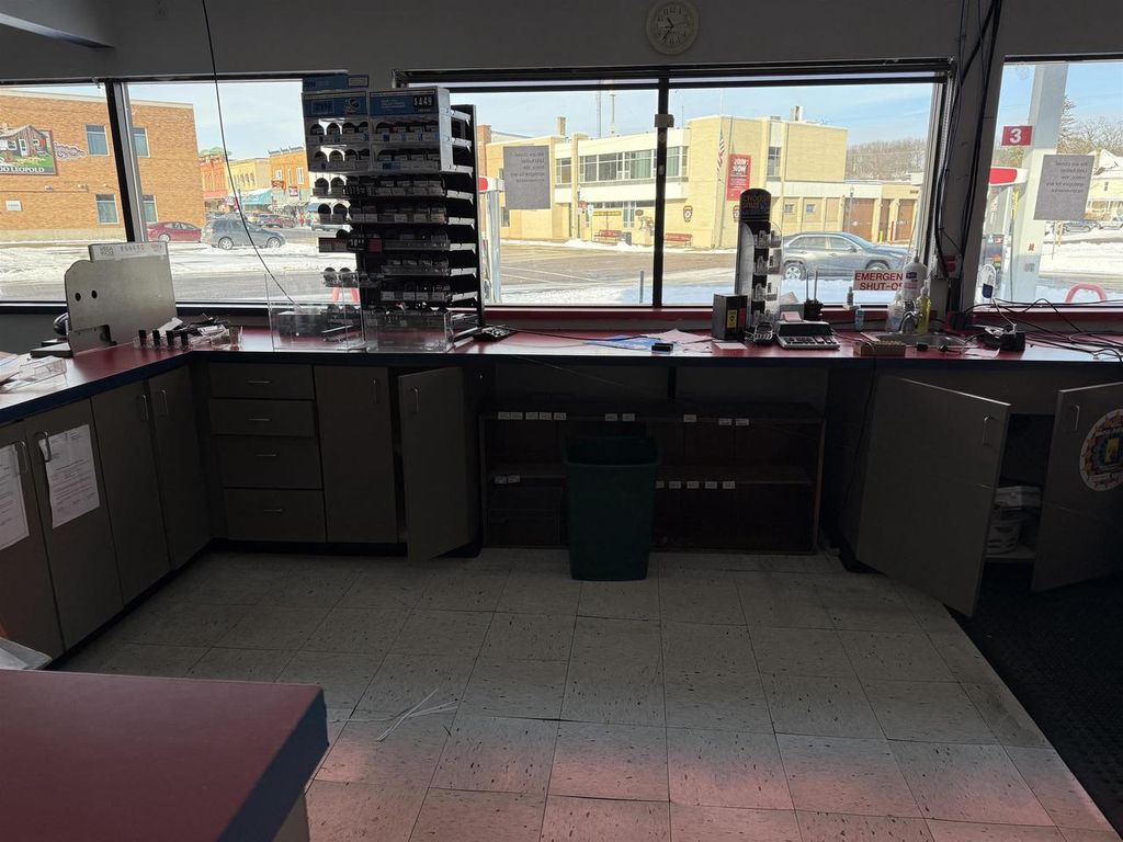 Photo of 520 Ash STREET, Baraboo, WI 53913 (MLS # 22505718)