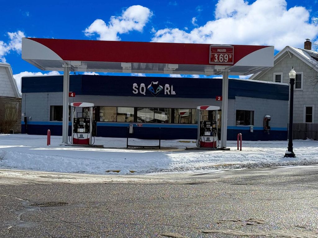 Photo of 520 Ash STREET, Baraboo, WI 53913 (MLS # 22505718)