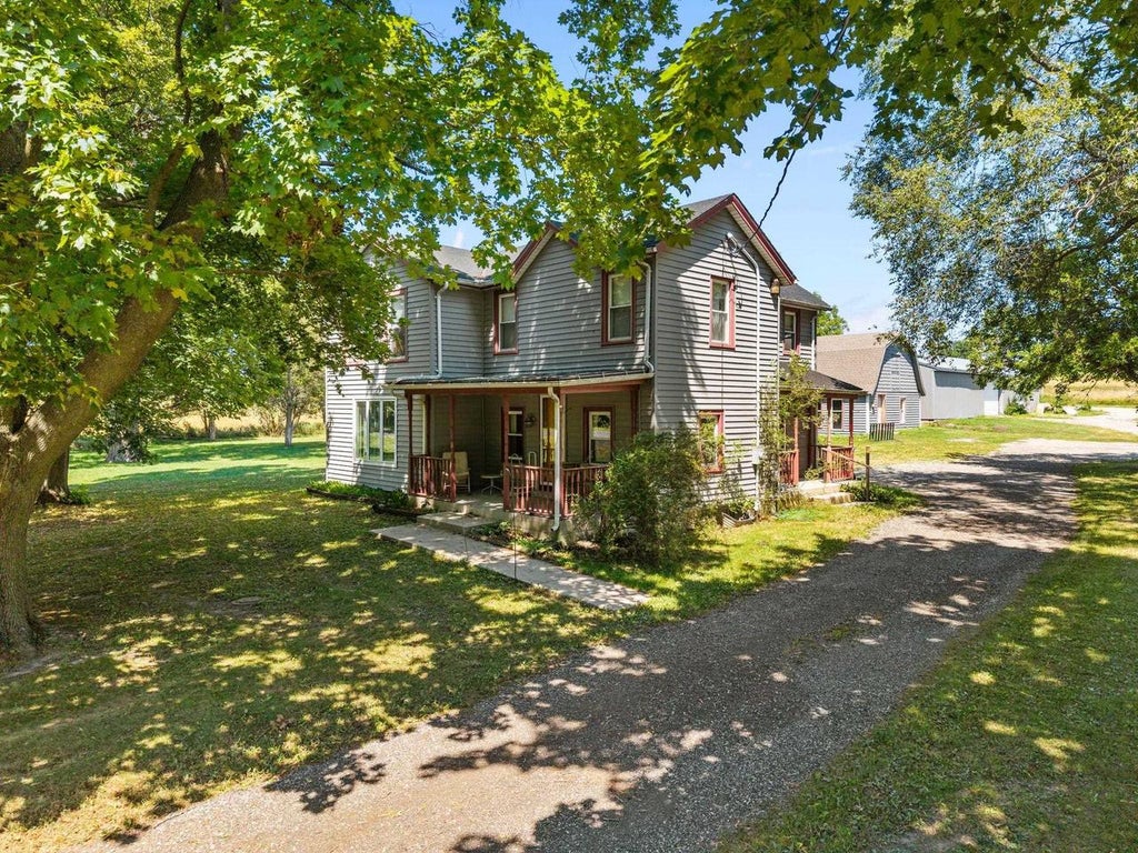 Photo of W778 Sunnyside ROAD, Green Lake, WI 54941 (MLS # 2030135)