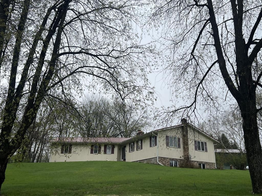 Photo of 2114 Jannsen COURT, Menomonie, WI 54751 (MLS # 1600457)