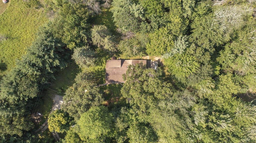 Photo of 9405 County Rd Ah, Fremont, WI 54940 (MLS # 50320776)