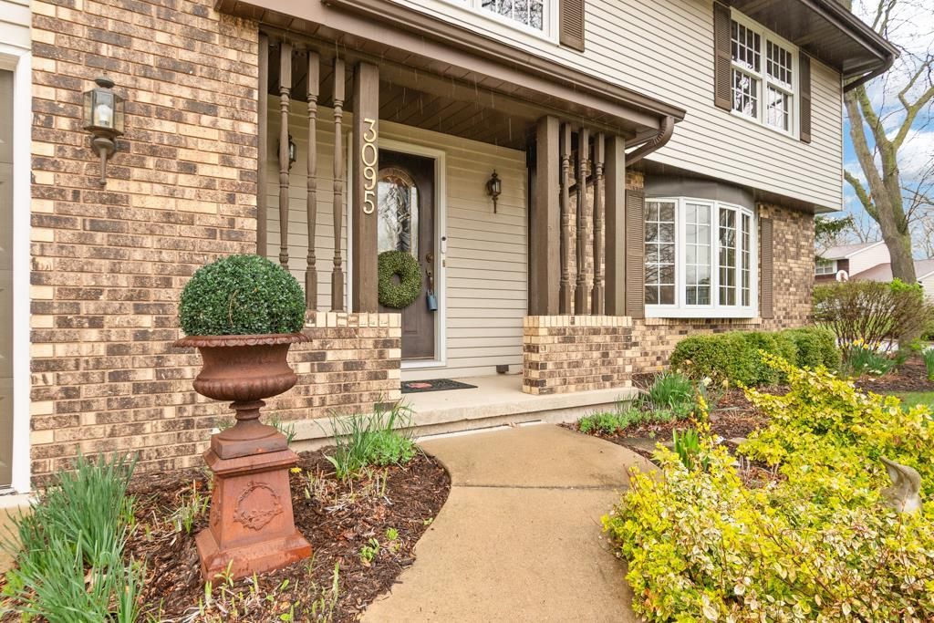 Photo of 3095 Pine Ridge COURT, Green Bay, WI 54311 (MLS # 50324696)