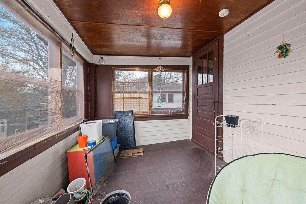 Photo of 1235 Chicago STREET, Green Bay, WI 54301 (MLS # 50324415)