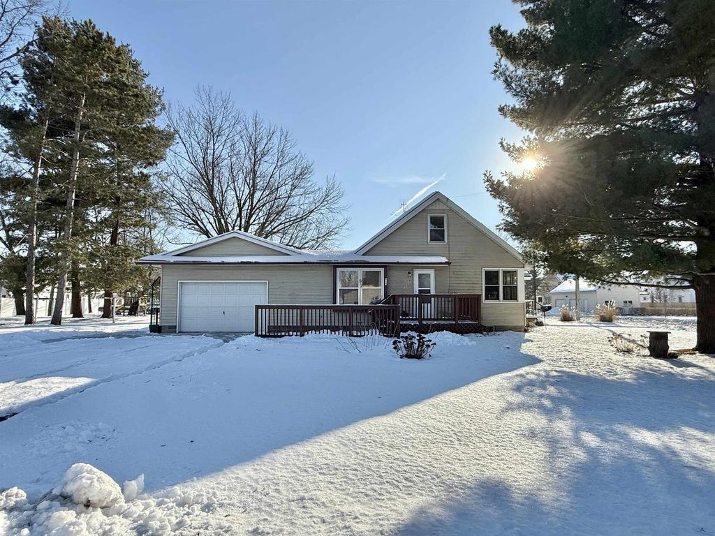 Photo of 702 E 8th STREET, Brodhead, WI 53520 (MLS # 2014126)