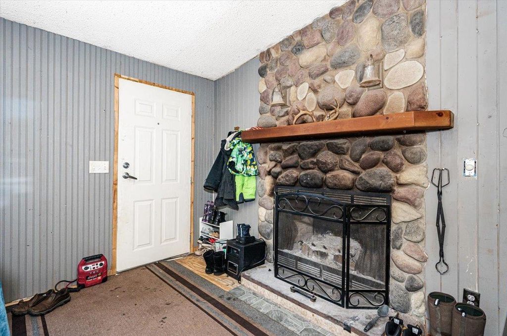 Photo of 7407 E County Rd A, Solon Springs, WI 54873 (MLS # 6123527)