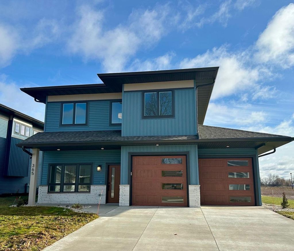 Photo of 365 N Wilson STREET, Kimberly, WI 54136 (MLS # 50319847)