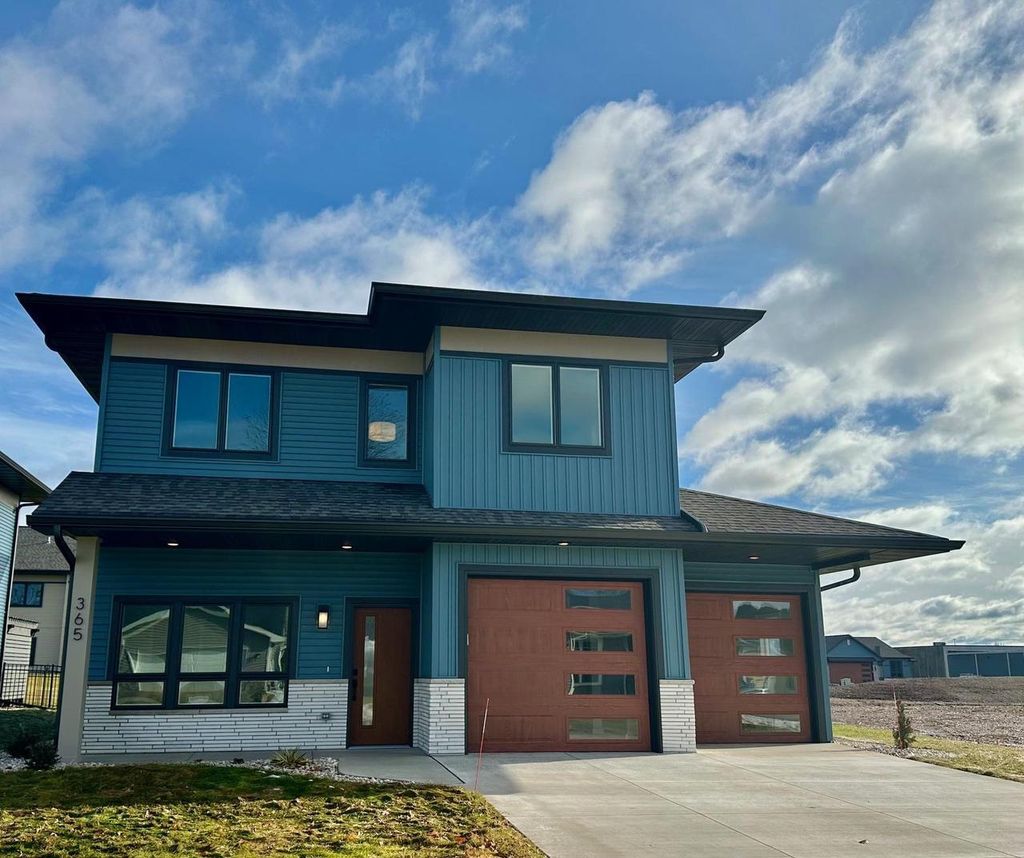 Photo of 365 N Wilson STREET, Kimberly, WI 54136 (MLS # 50319847)