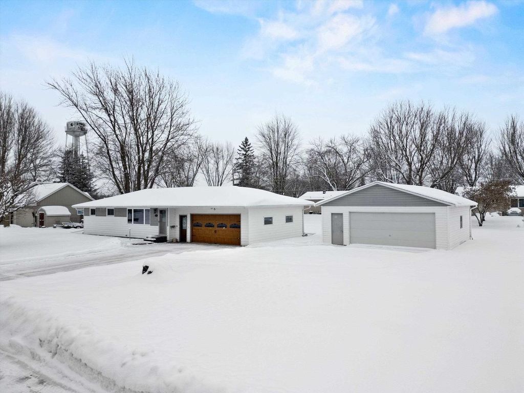 Photo of 205 W Roberts STREET, Spencer, WI 54479 (MLS # 22600049)