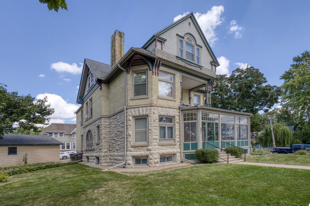 Photo of 251 E Racine STREET, Jefferson, WI 53549 (MLS # 1935007)