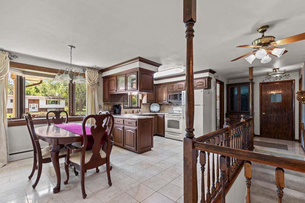 Photo of 630 W Capitol DRIVE, Appleton, WI 54911 (MLS # 50330377)