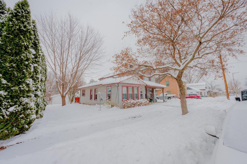 Photo of 444 Mechanic STREET, Fort Atkinson, WI 53538 (MLS # 1947223)