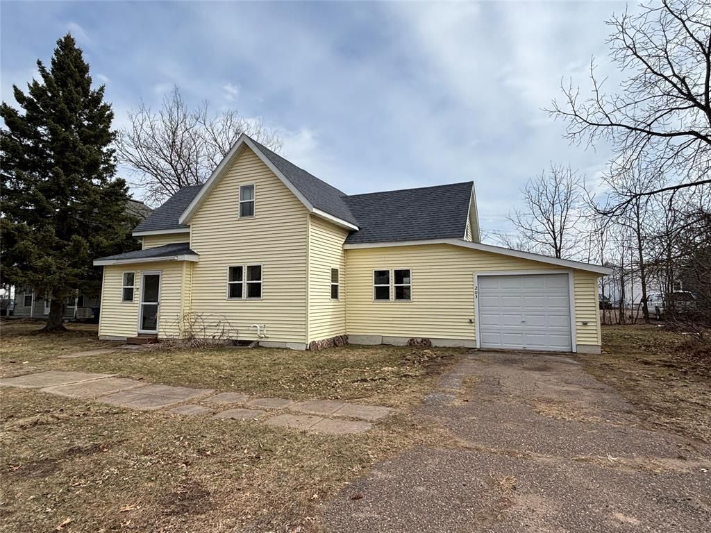 Photo of 302 S 9th STREET, Cameron, WI 54822 (MLS # 1599595)