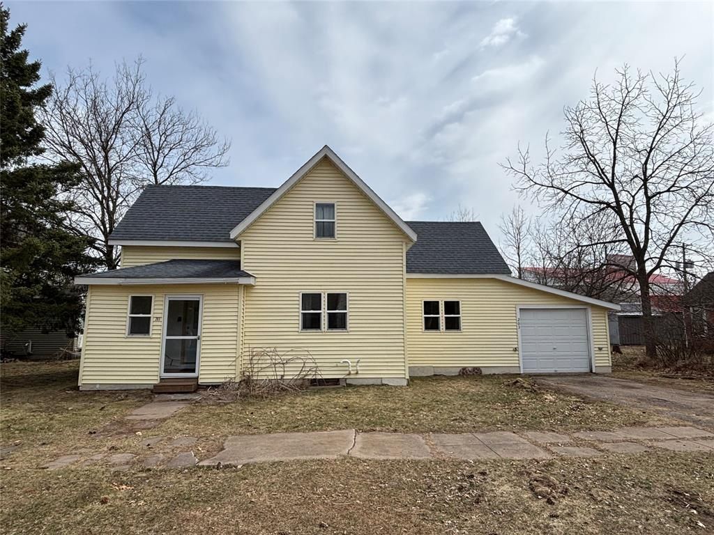 Photo of 302 S 9th STREET, Cameron, WI 54822 (MLS # 1599595)