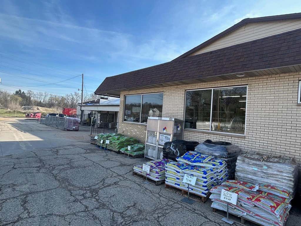 Photo of 305 W Madison STREET, Waterloo, WI 53594 (MLS # 2025798)