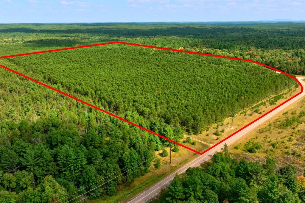 Photo of 80+/- AC County Rd H/Horse Creek Rd Acres ACRES, Augusta, WI 54729 (MLS # 2033878)