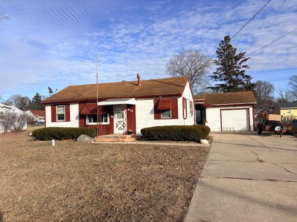 Photo of 317 Ritsher STREET, Beloit, WI 53511 (MLS # 2014989)