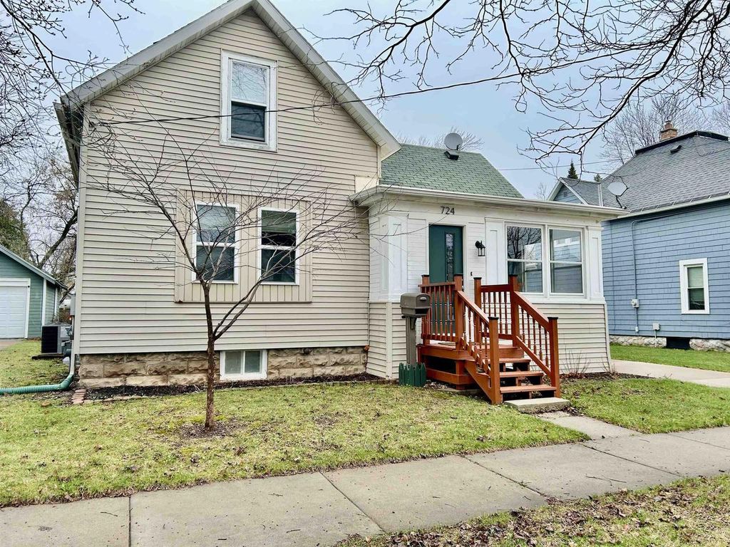 Photo of 724 W Oklahoma STREET, Appleton, WI 54915 (MLS # 50323898)