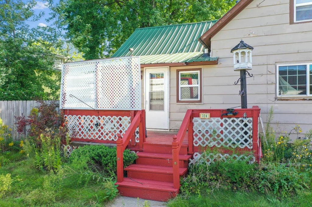 Photo of 324 N Sidney STREET, Kimberly, WI 54136 (MLS # 50332552)