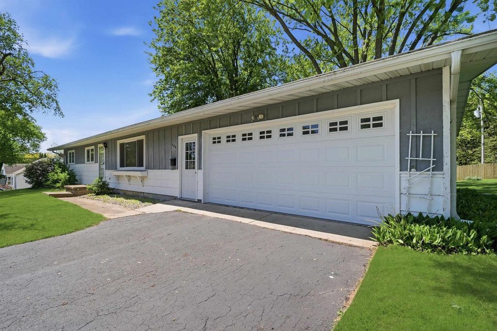 Photo of 406 Hamburg STREET, Ripon, WI 54971 (MLS # 2024179)