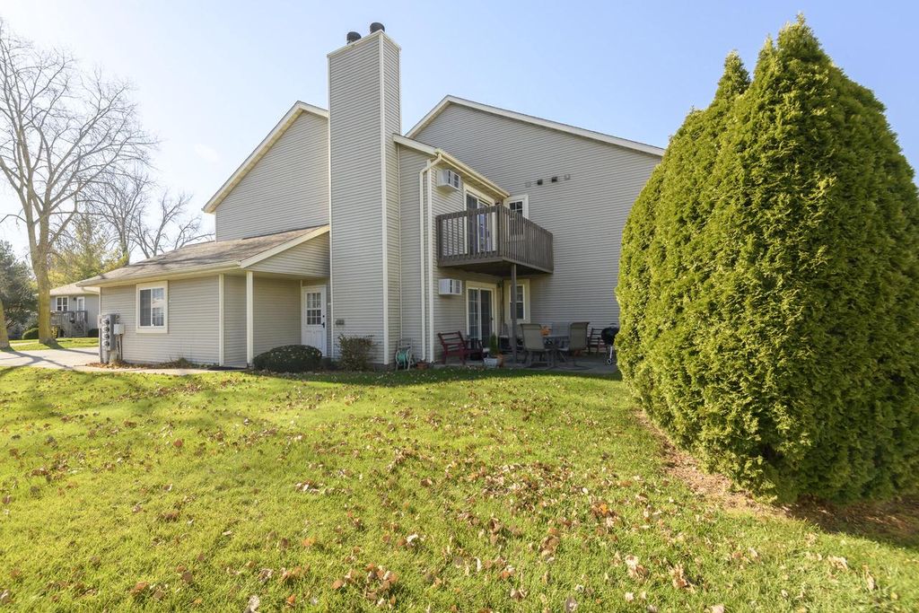 Photo of 449 Slinger ROAD #3, Slinger, WI 53086 (MLS # 1943351)