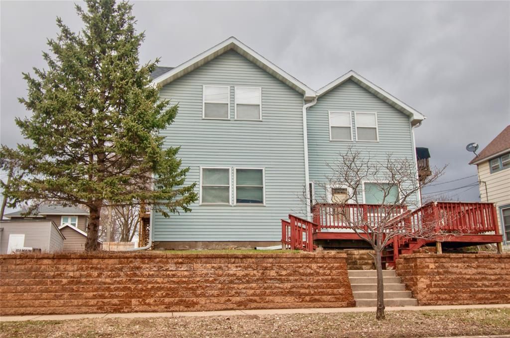 Photo of 818 Main STREET #1 &amp; 2, Eau Claire, WI 54701 (MLS # 1599844)