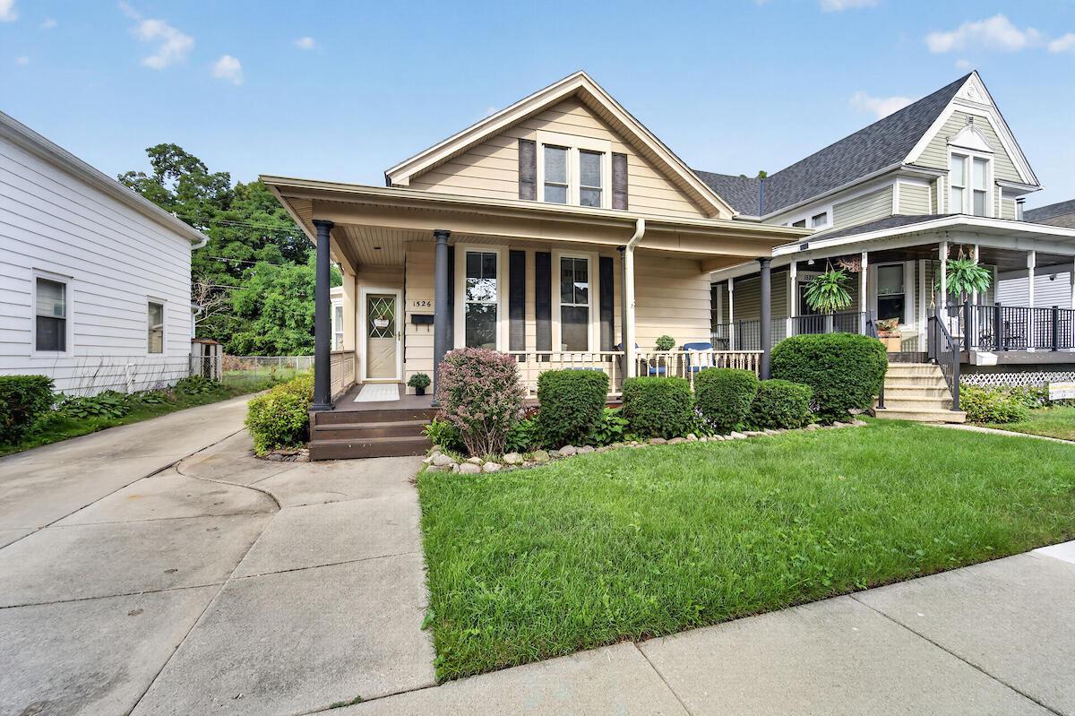 Property photo 1