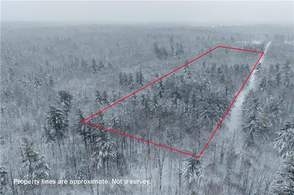 Photo of 10 N Loop ROAD, Drummond, WI 54832 (MLS # 1597639)