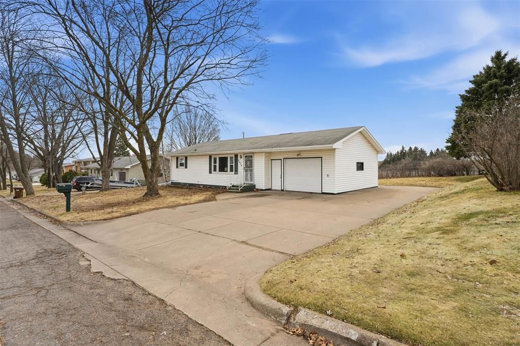 Photo of 2234 Freeway DRIVE, Bloomer, WI 54724 (MLS # 1599448)