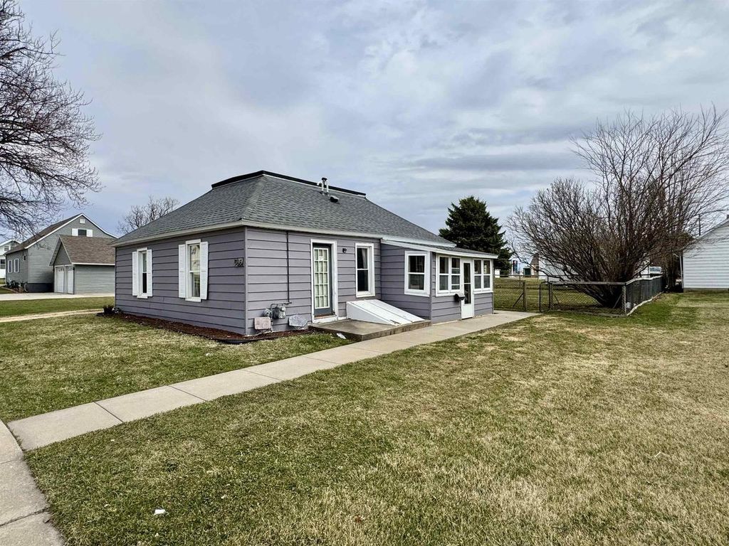 Photo of 565 Madison STREET, Fennimore, WI 53809 (MLS # 2019468)