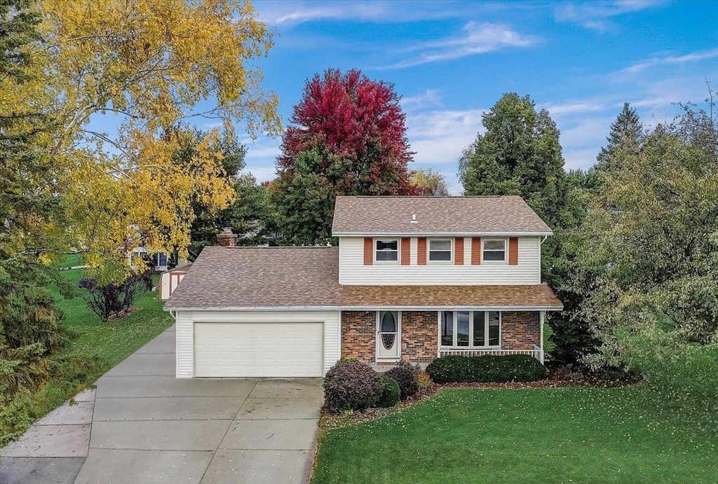 Photo of 3155 Calumet DRIVE, Sheboygan, WI 53083 (MLS # 1944381)