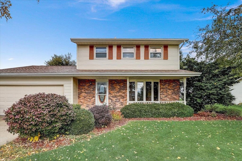 Photo of 3155 Calumet DRIVE, Sheboygan, WI 53083 (MLS # 1944381)