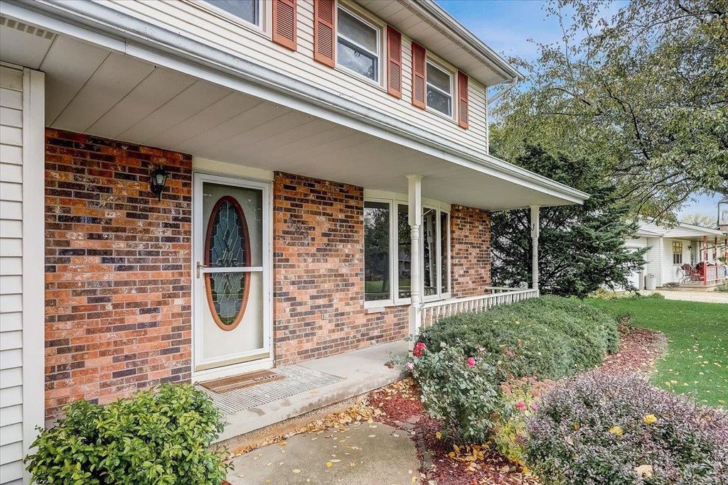 Photo of 3155 Calumet DRIVE, Sheboygan, WI 53083 (MLS # 1944381)