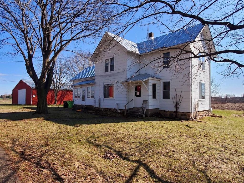 Photo of E9542 County Road I, Clintonville, WI 54929 (MLS # 50322172)
