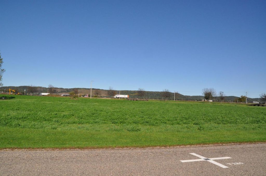 Photo of L12 Rainbow ROAD, Spring Green, WI 53588 (MLS # 2018716)