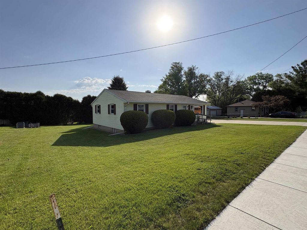 Photo of 641 Janesville STREET, Oregon, WI 53575 (MLS # 2023371)