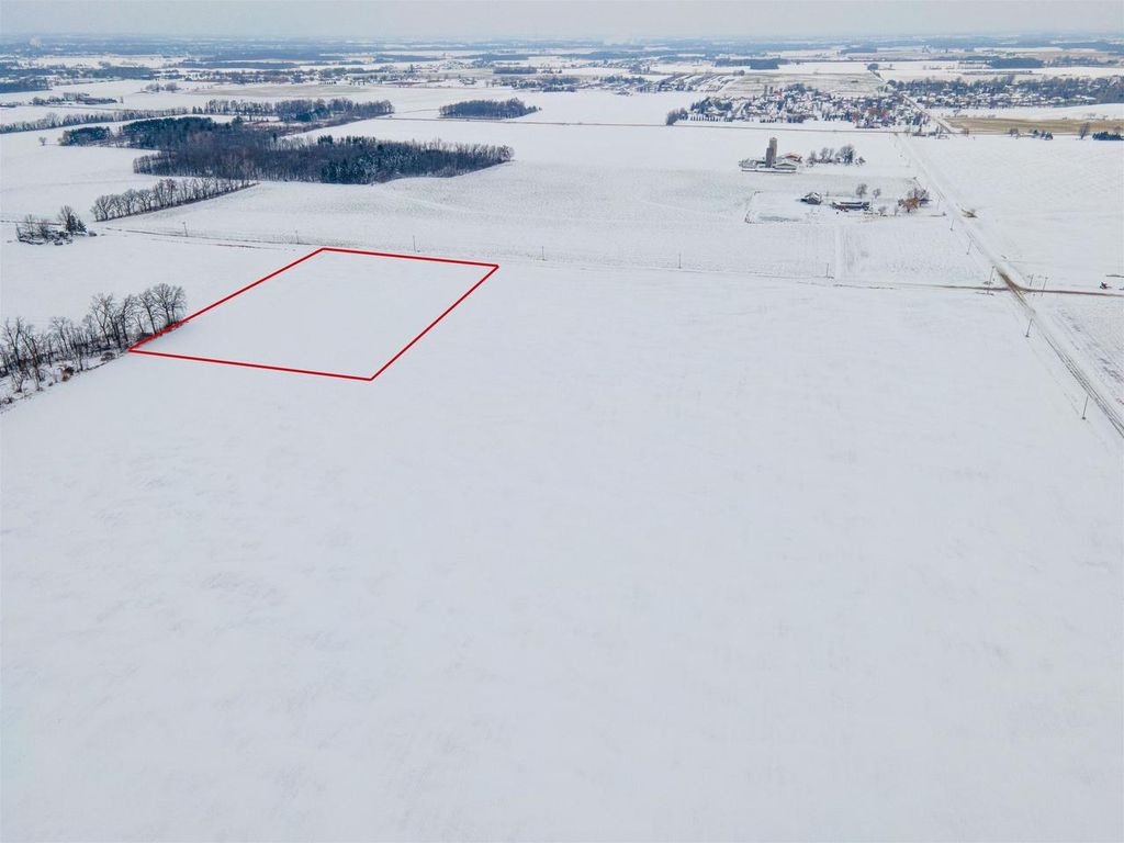 Photo of Dundas ROAD, Brillion, WI 54110 (MLS # 50318983)