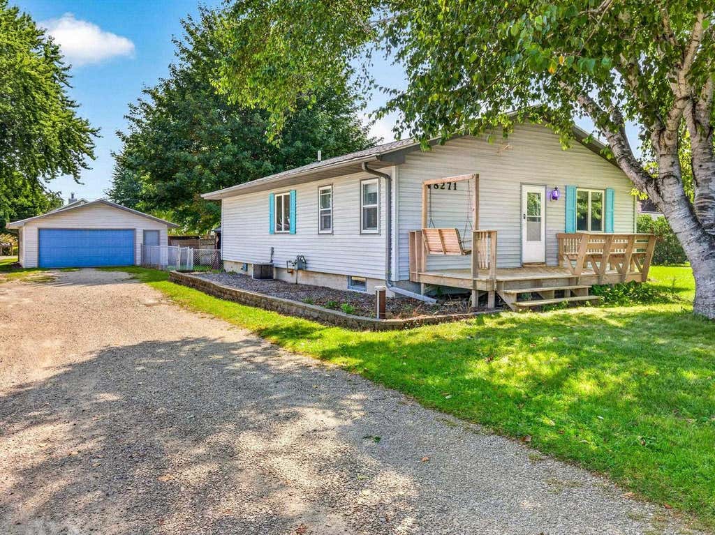 Photo of N8271 Lakeshore DRIVE, Fond Du Lac, WI 54937 (MLS # 50331408)