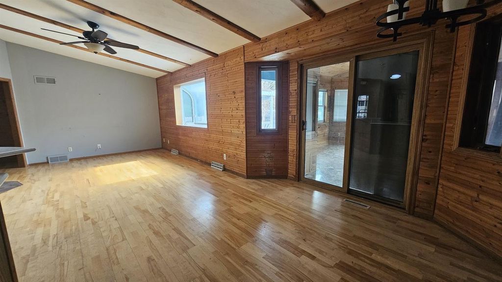 Photo of 1621 Sapphire WAY, Sun Prairie, WI 53590 (MLS # 2020913)