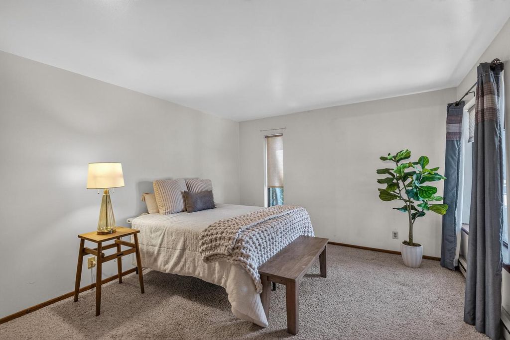 Photo of W177N9776 Riversbend CIRCLE E CIRCLE E, Germantown, WI 53022 (MLS # 1968547)
