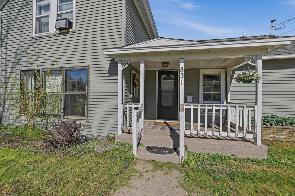 Photo of 831 Lincoln STREET, Wisconsin Rapids, WI 54494 (MLS # 22602141)